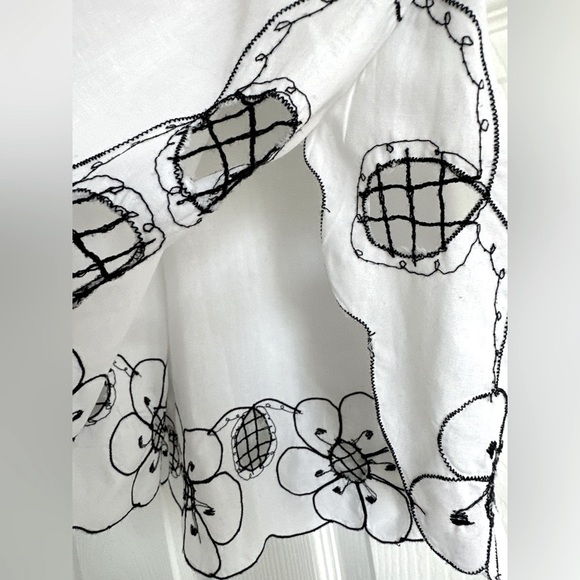 Vintage Embroidered Boho Butterfly Top - Picture 4 of 6